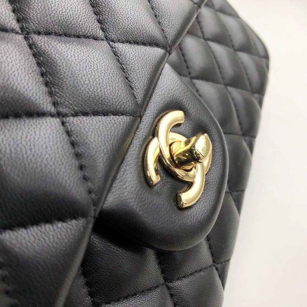 Chanel Classic Flap Bag 25cm Gold Hardware Lambskin Leather Spring/Summer Collection Black