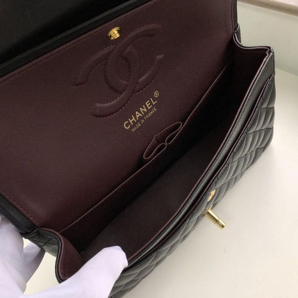 Chanel Classic Flap Bag 25cm Gold Hardware Lambskin Leather Spring/Summer Collection Black