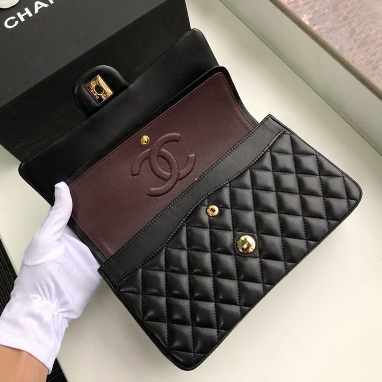 Chanel Classic Flap Bag 25cm Gold Hardware Lambskin Leather Spring/Summer Collection Black