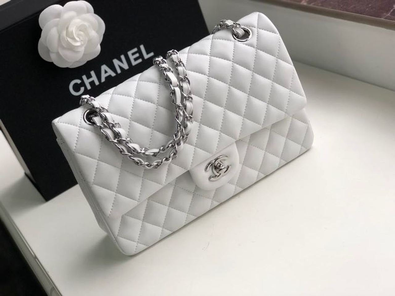 Chanel Classic Flap Bag 25cm Silver Hardware Lambskin Leather Spring/Summer Collection White