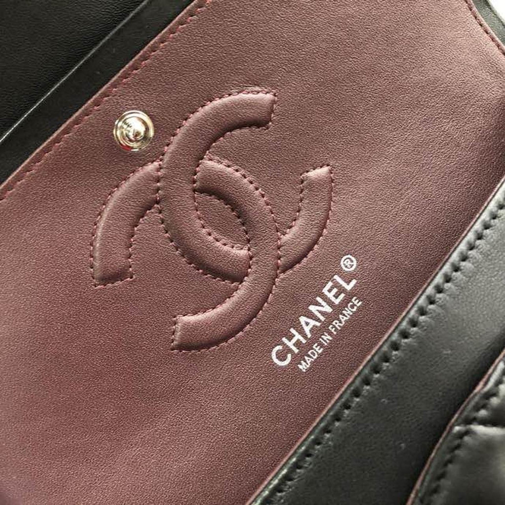 Chanel Classic Flap Bag 25cm Silver Hardware Lambskin Leather Spring/Summer Collection Black