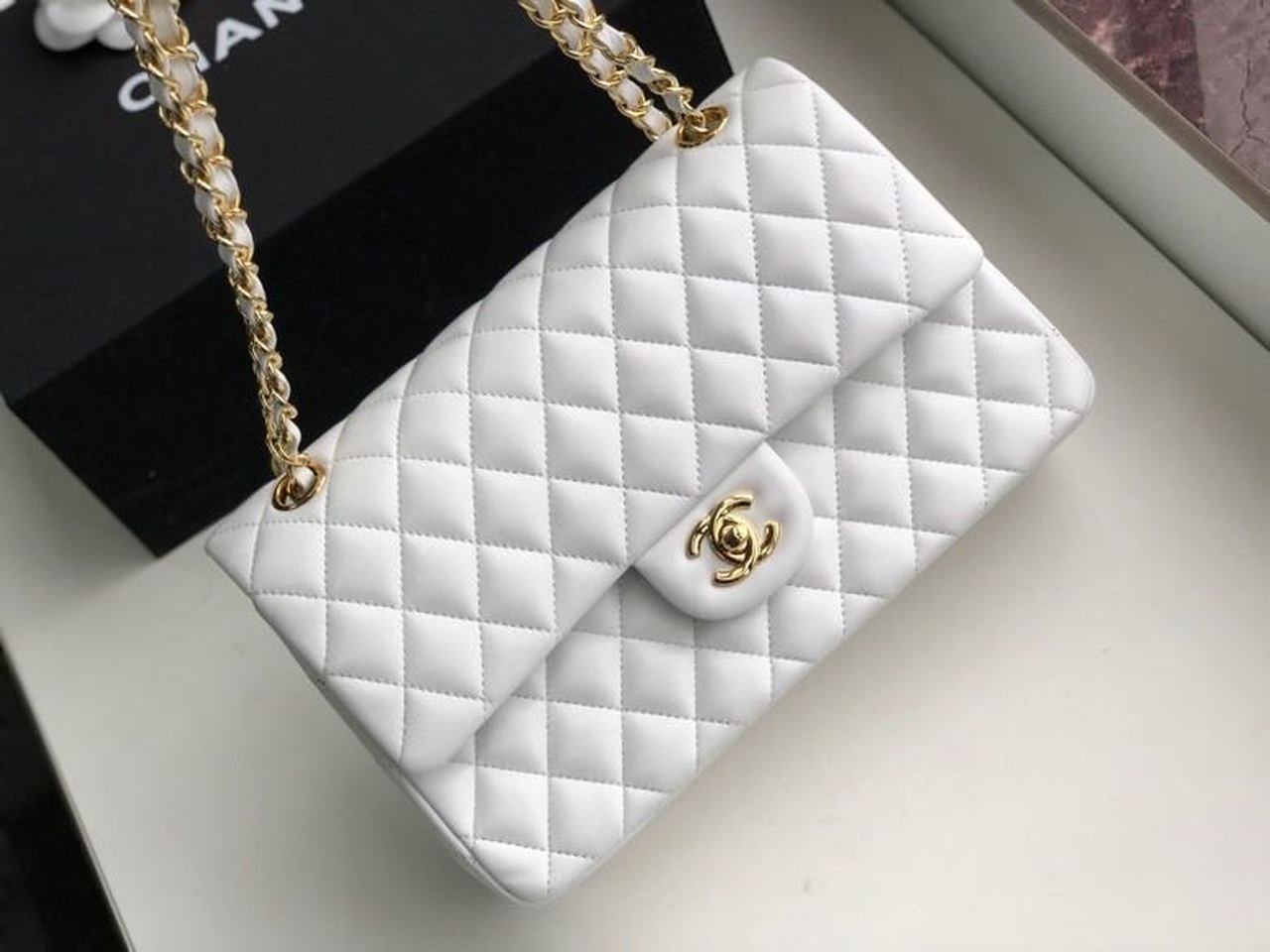 Chanel Classic Flap Bag 25cm Gold Hardware Lambskin Leather Spring/Summer Collection White