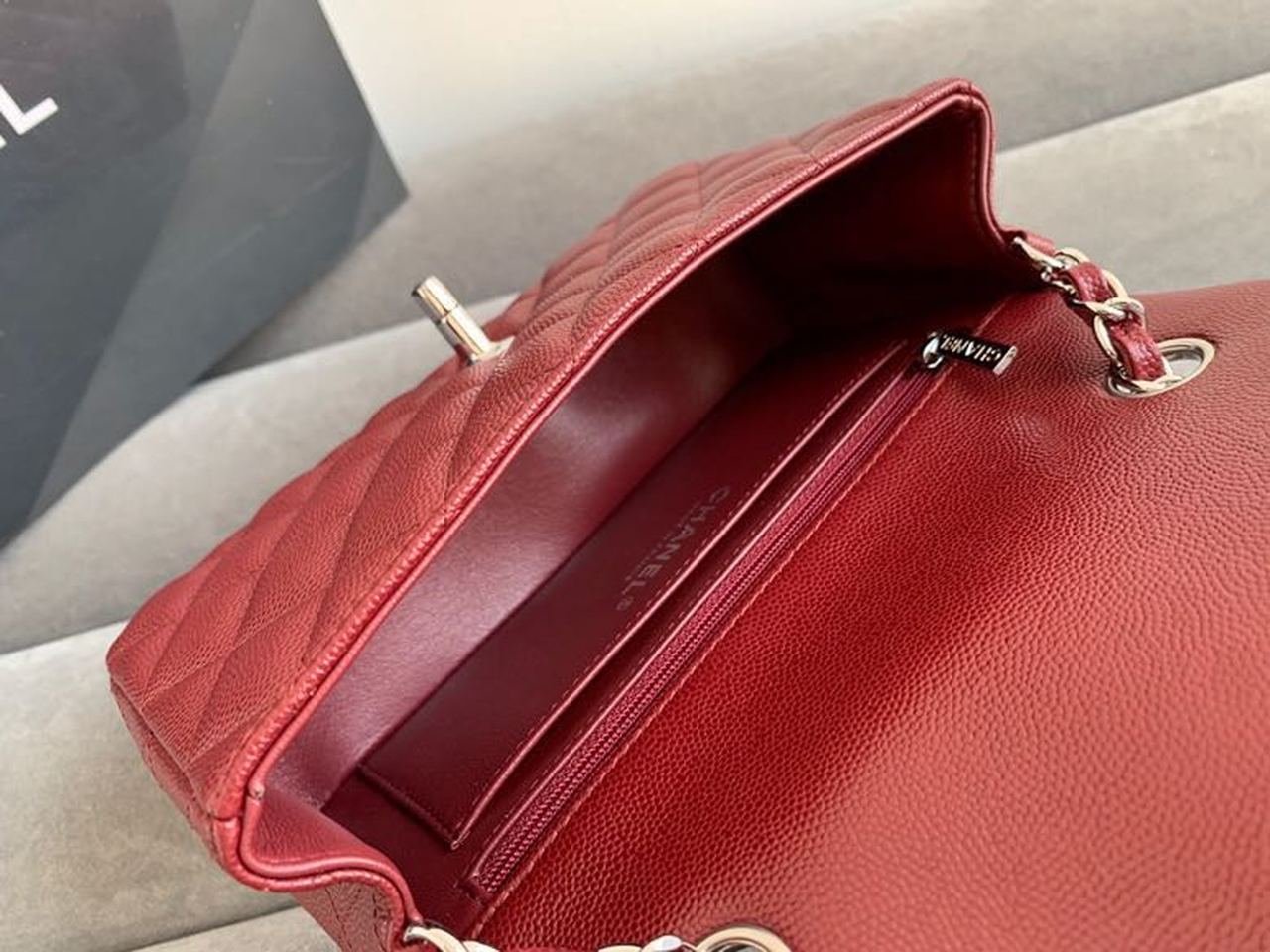 Chanel Classic Flap Bag 20cm Silver Hardware Caviar Leather Spring/Summer Collection Burgundy
