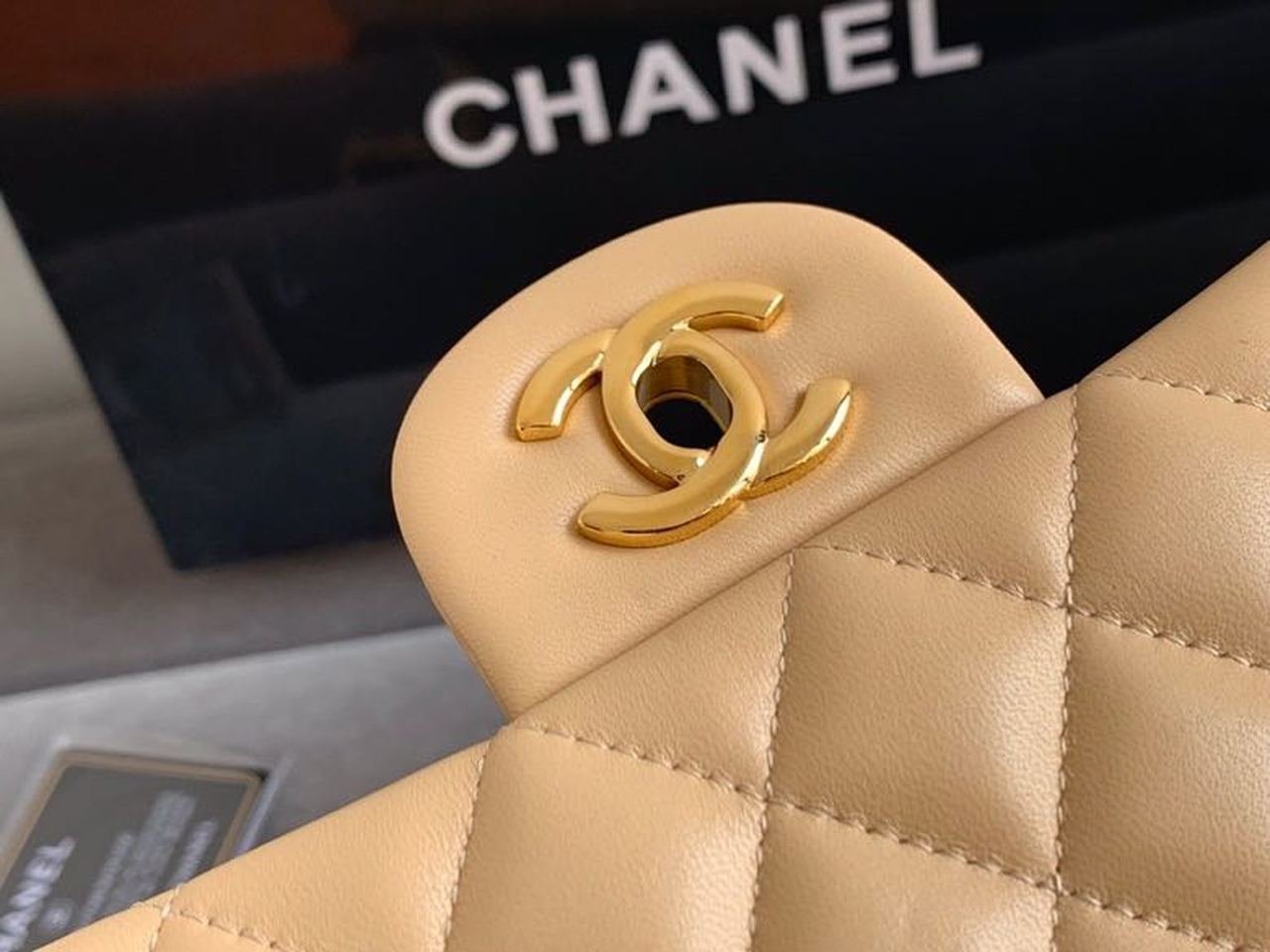 Chanel Classic Flap Bag 25cm Silver Hardware Lambskin Leather Spring/Summer Collection Beige