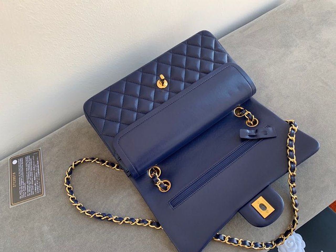 Chanel Classic Flap Bag 25cm Gold Hardware Lambskin Leather Spring/Summer Collection Navy Blue