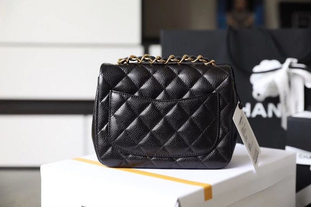 Chanel Classic Mini Flap Bag 18cm Gold Hardware Caviar Leather Spring/Summer Collection Black