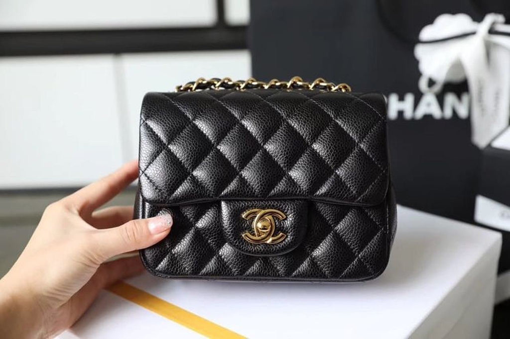 Chanel Classic Mini Flap Bag 18cm Gold Hardware Caviar Leather Spring/Summer Collection Black