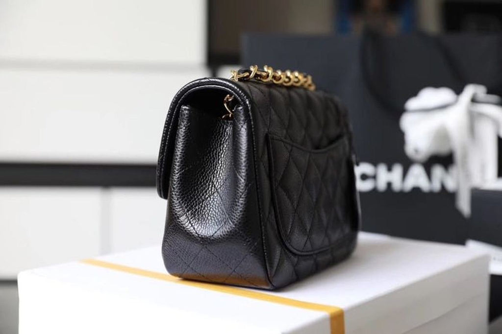 Chanel Classic Mini Flap Bag 18cm Gold Hardware Caviar Leather Spring/Summer Collection Black