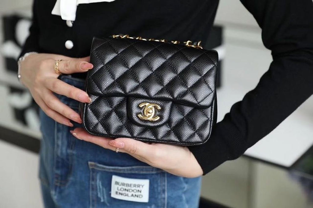 Chanel Classic Mini Flap Bag 18cm Gold Hardware Caviar Leather Spring/Summer Collection Black