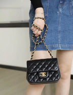 Chanel Classic Mini Flap Bag 18cm Gold Hardware Caviar Leather Spring/Summer Collection Black