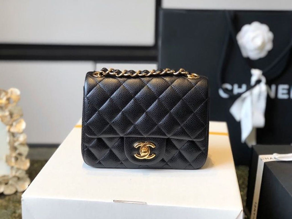 Chanel Classic Mini Flap Bag 18cm Gold Hardware Caviar Leather Spring/Summer Collection Black