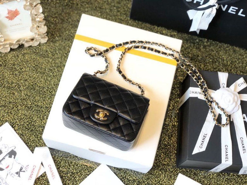 Chanel Classic Mini Flap Bag 18cm Gold Hardware Caviar Leather Spring/Summer Collection Black