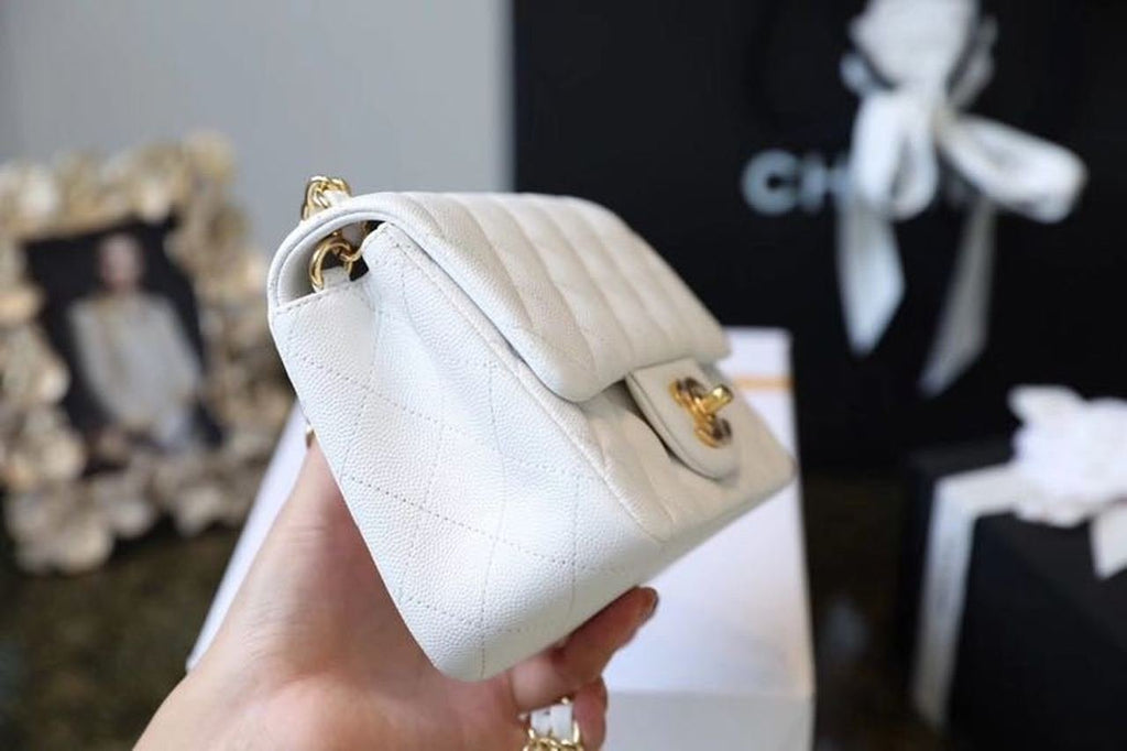 Chanel Classic Mini Flap Bag 17cm Gold Hardware Caviar Leather Spring/Summer Collection White