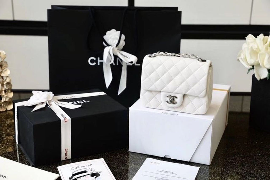 Chanel Classic Mini Flap Bag 17cm Silver Hardware Caviar Leather Spring/Summer Collection White