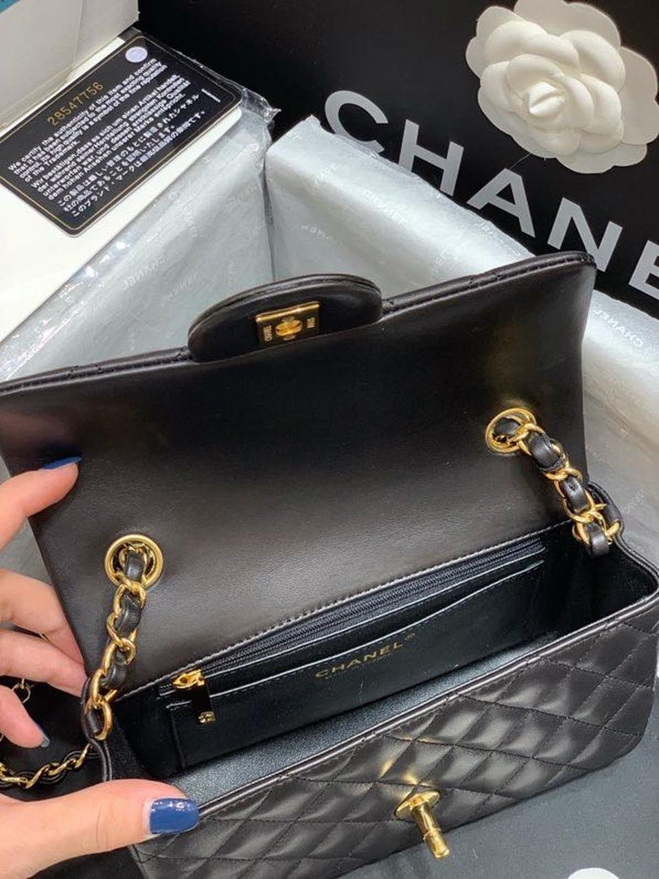 Chanel Classic Flap Bag 20cm Gold Hardware Lambskin Leather Spring/Summer Collection Black