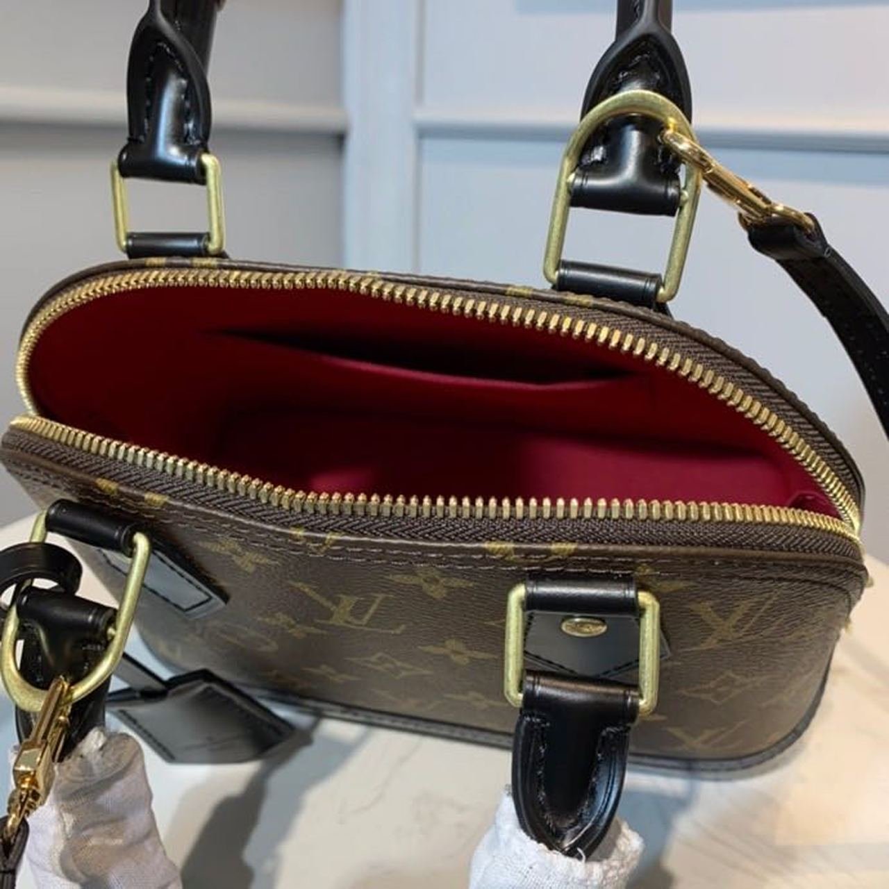 Louis Vuitton Alma BB Bag 25CM Monogram Canvas Spring/Summer Collection M53152, Brown