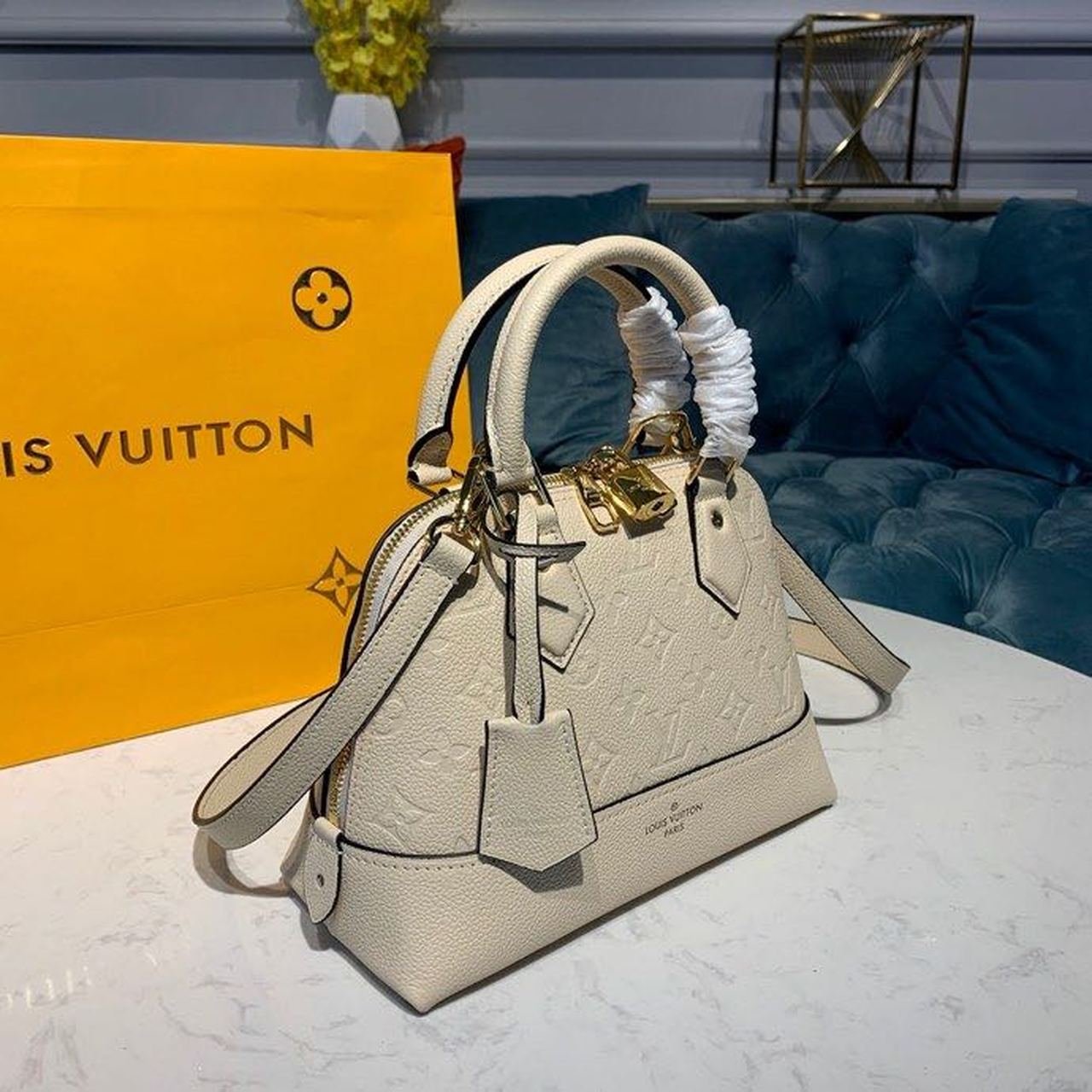 Louis Vuitton Neo Alma BB Bag 25cm Monogram Empreinte Canvas Spring/Summer Collection M44829, Creme