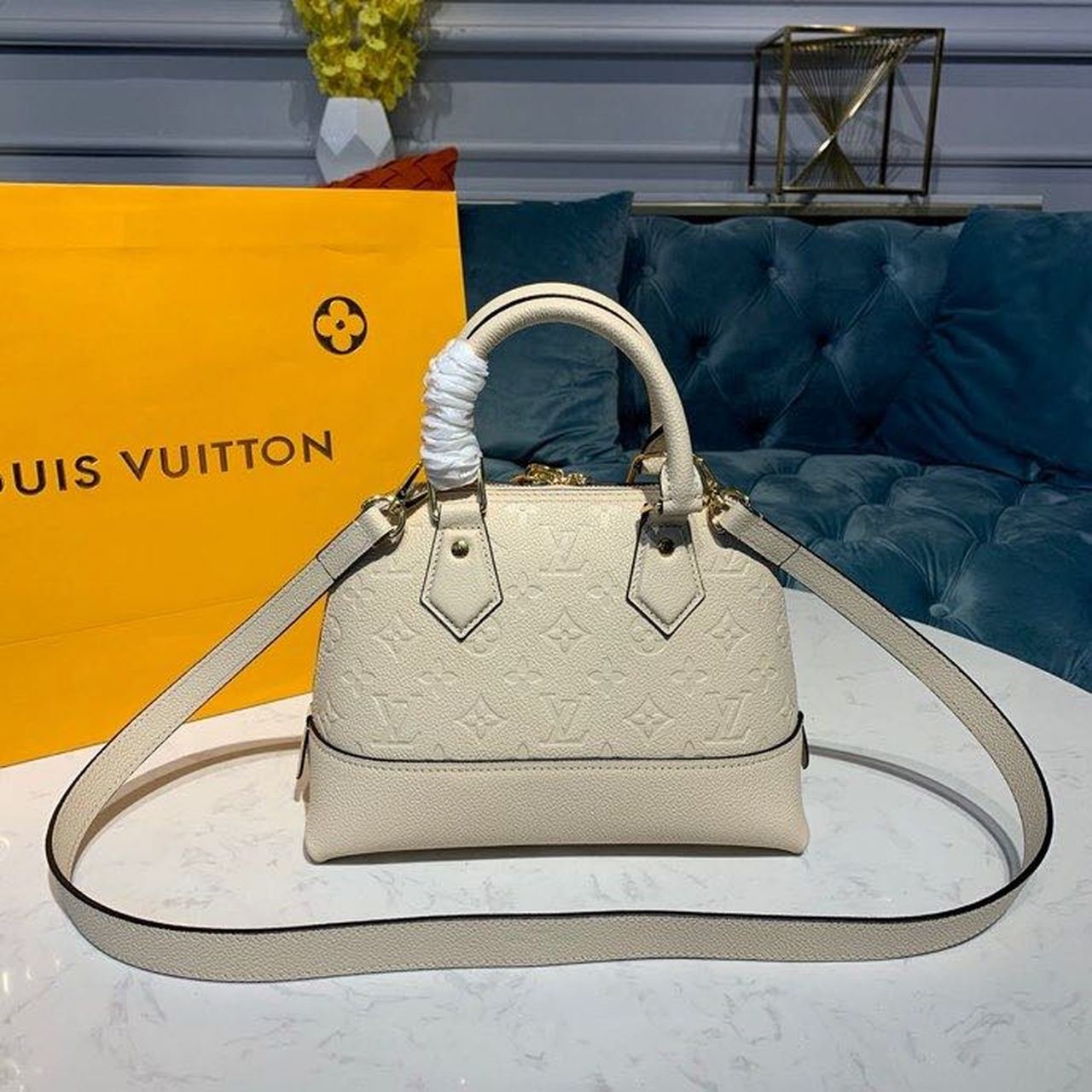 Louis Vuitton Neo Alma BB Bag 25cm Monogram Empreinte Canvas Spring/Summer Collection M44829, Creme