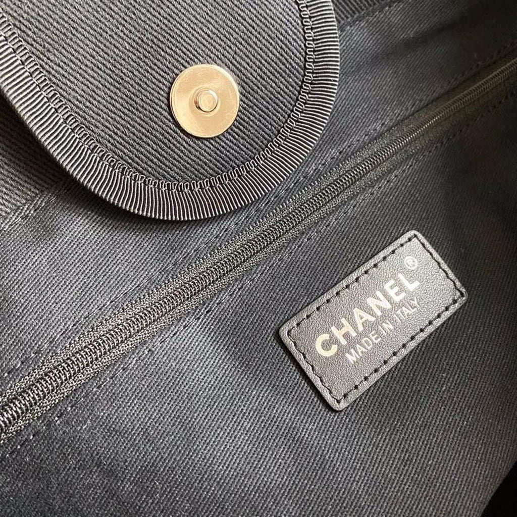 Chanel Deauville Tote 40cm Tweed Bag with Pearl Embroidery Spring/Summer Collection, Black