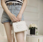 Chanel Vanity Case Bag 17cm Caviar Leather Gold Hardware Spring/Summer Collection White