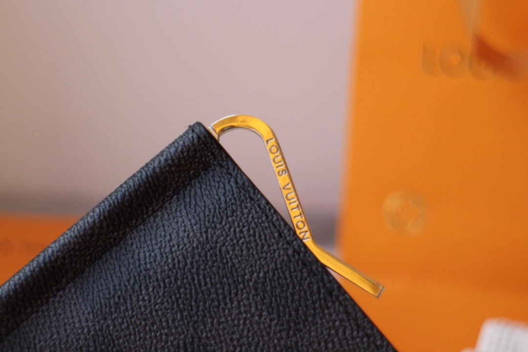 Louis Vuitton Wallet 12cm Black