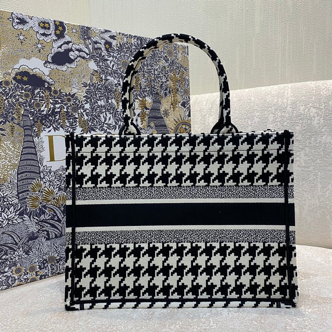 Christina Dior Medium Book Tote Bag 36cm Black