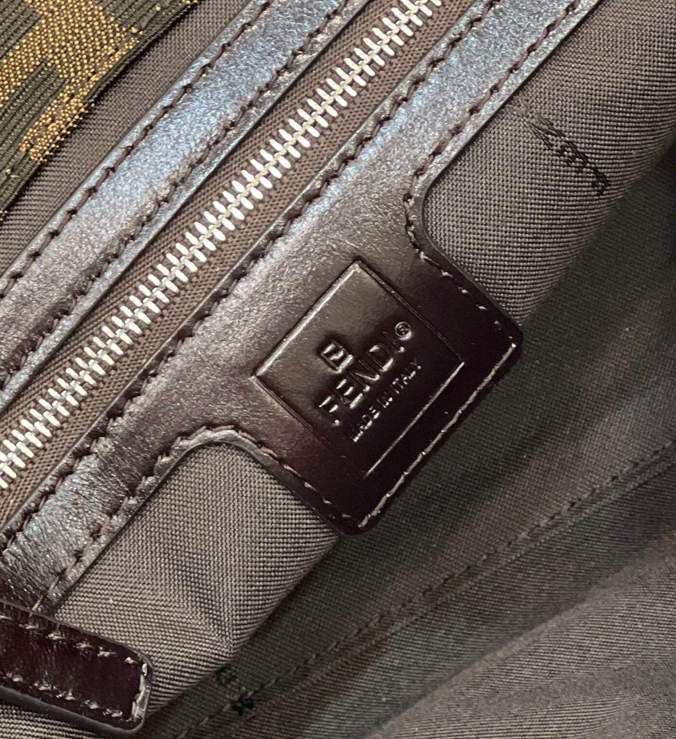 Fendi Baguette Tote 28cm Brown