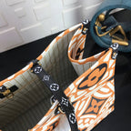 Louis Vuitton On The Go GM Tote Bag 41 cm, Orange