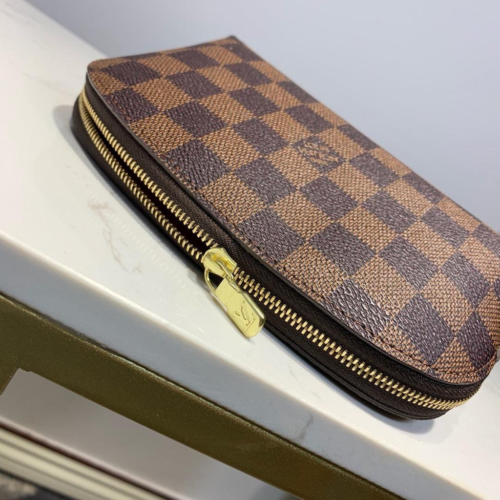 Louis Vuitton Pouch Monogram 19cm Brown