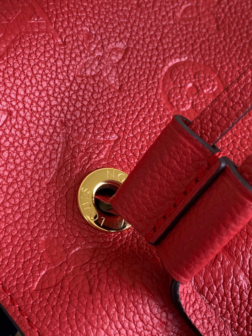 Louis Vuitton Crossbody Bags 26cm Red