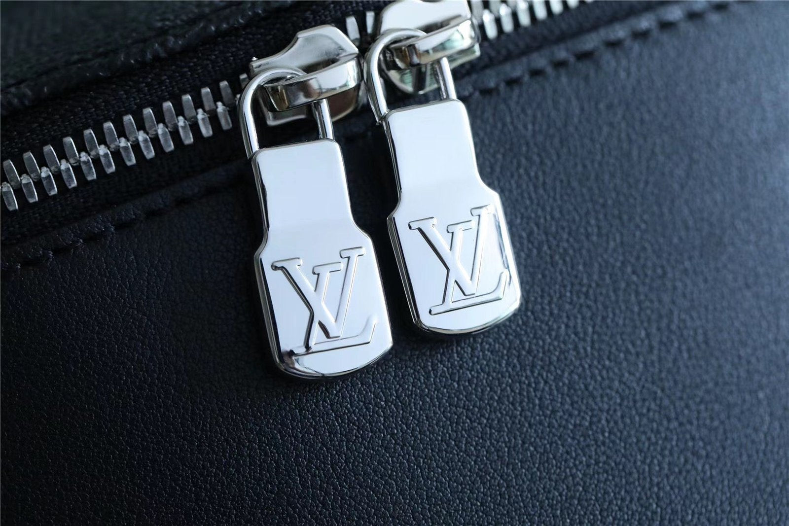 Louis Vuitton Josh Backpack 40cm