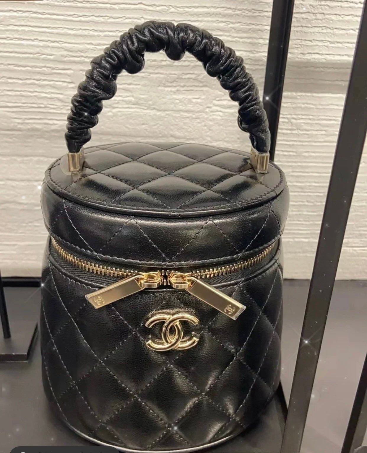 Chanel Small Vanity Case 13cm Black