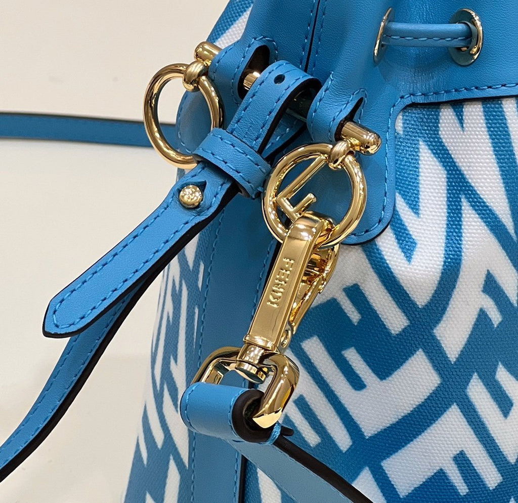Fendi Vertigo Bucket Bag 18cm Blue