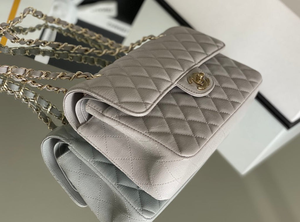 Chanel Classic Flapbag Gold Hardware 26cm Grey