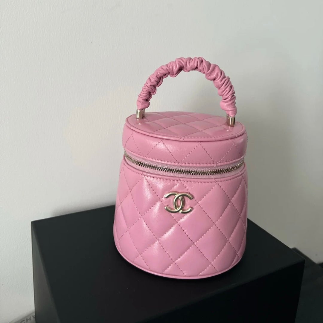 Chanel Small Vanity Case 13cm Pink