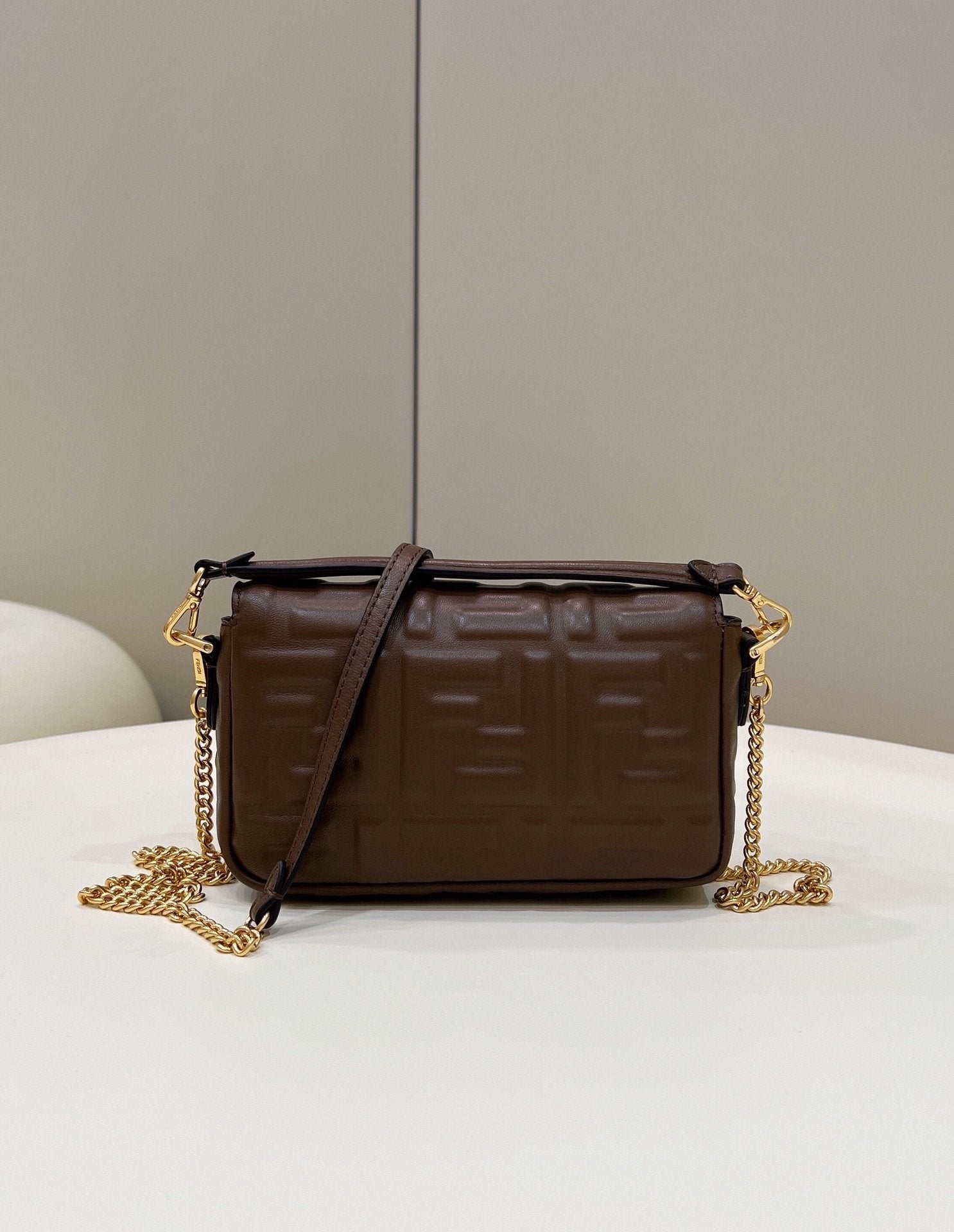 Fendi Baguette Bag 19cm Brown