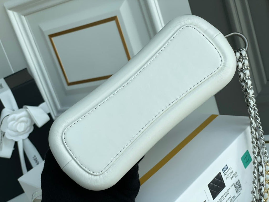 Chanel CO-CO Gabrielle Hobobag 20cm White