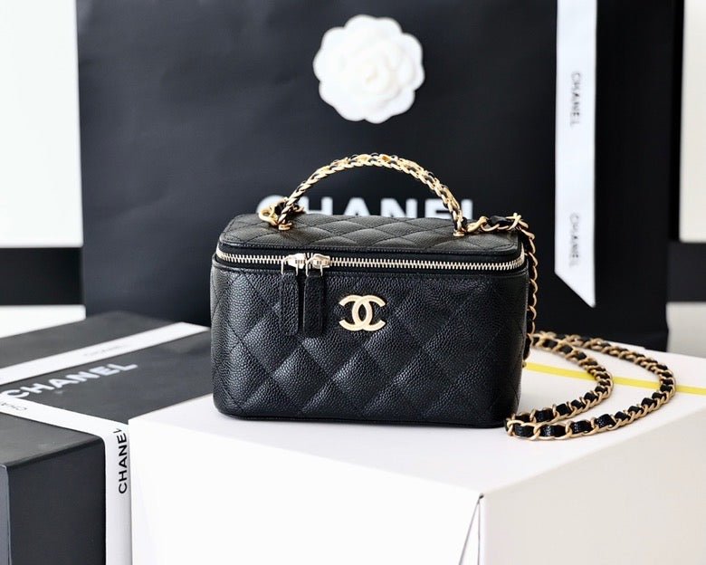 Chanel Small Vanity Bag 17cm Black