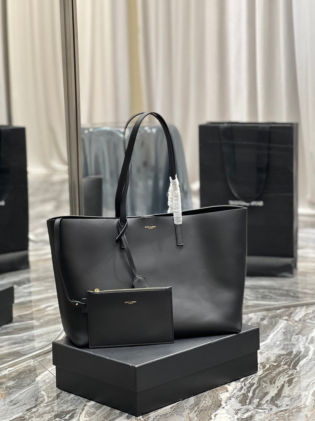 Saint Laurent Shopping Tote Bag With Gold Hardware 38cm
