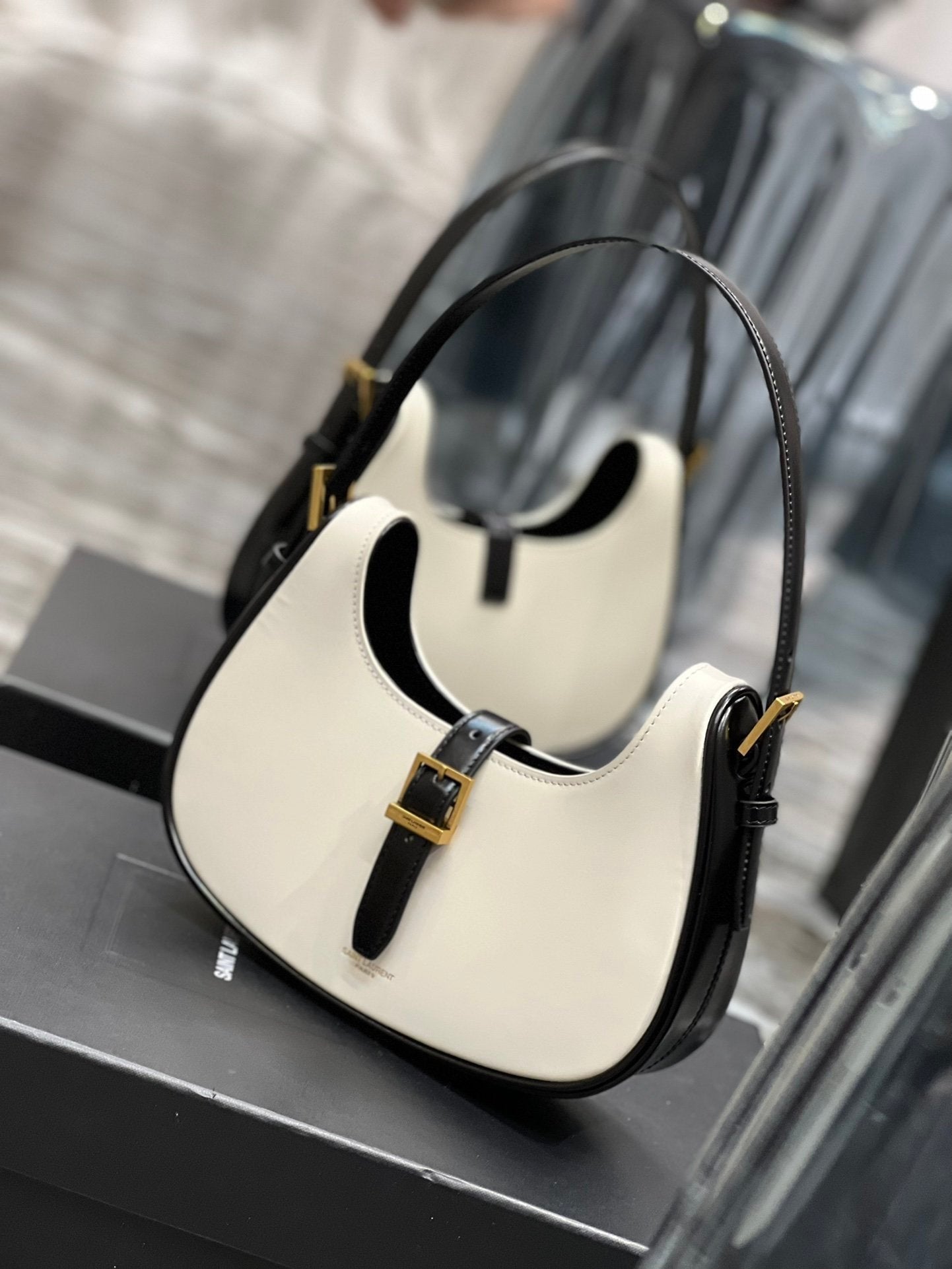 Saint Laurent Le Fermoir Hobo Bag With Gold Hardware 24cm