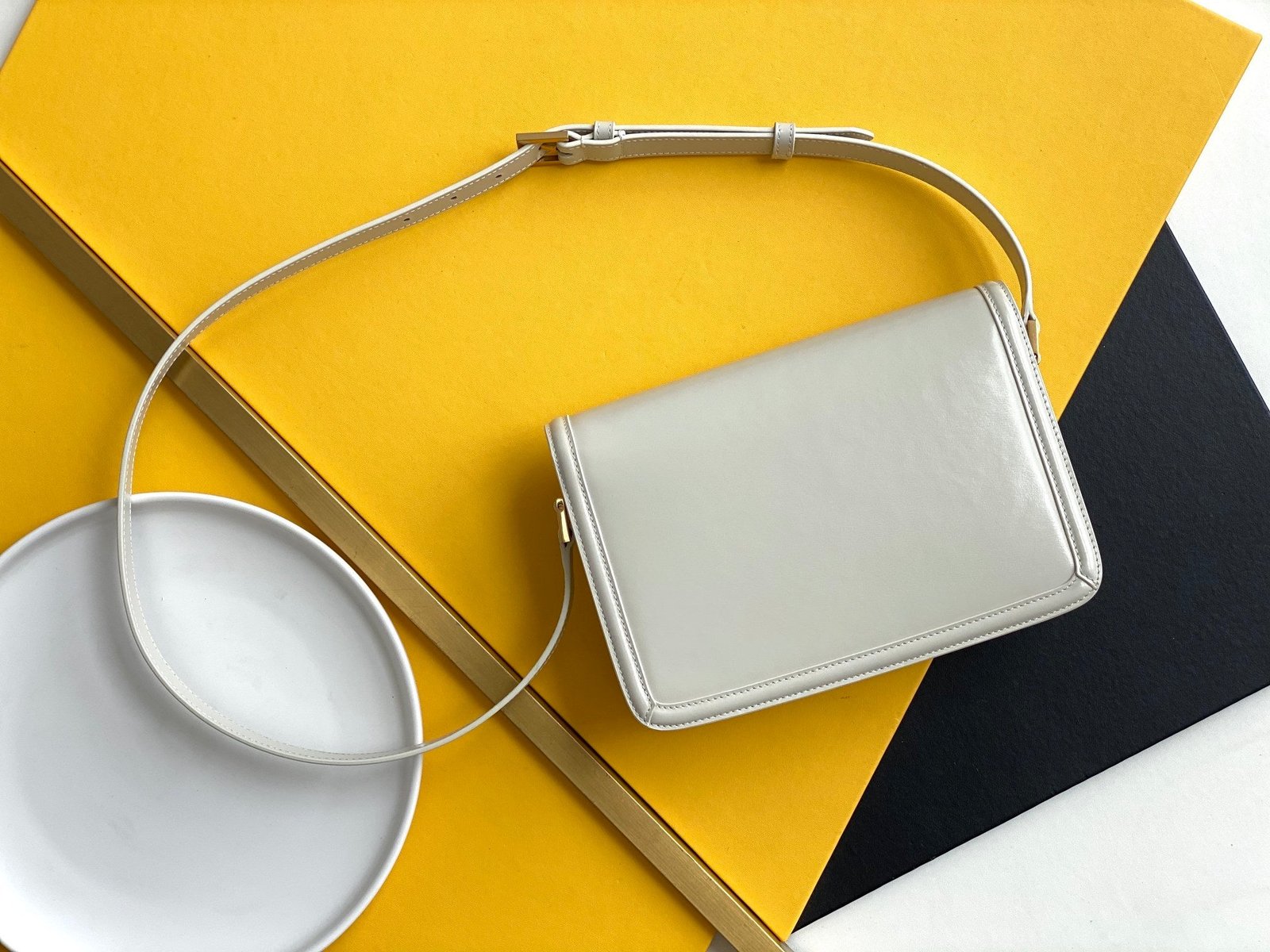 Saint Laurent Solferino Medium Satchel With Gold Hardware 23cm