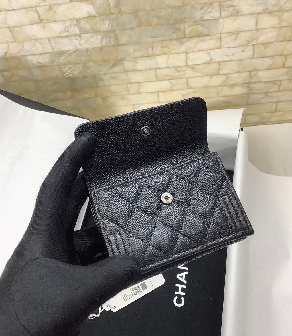 CO-CO Chanel Flap Card Holder With Silver Hardware 11cm