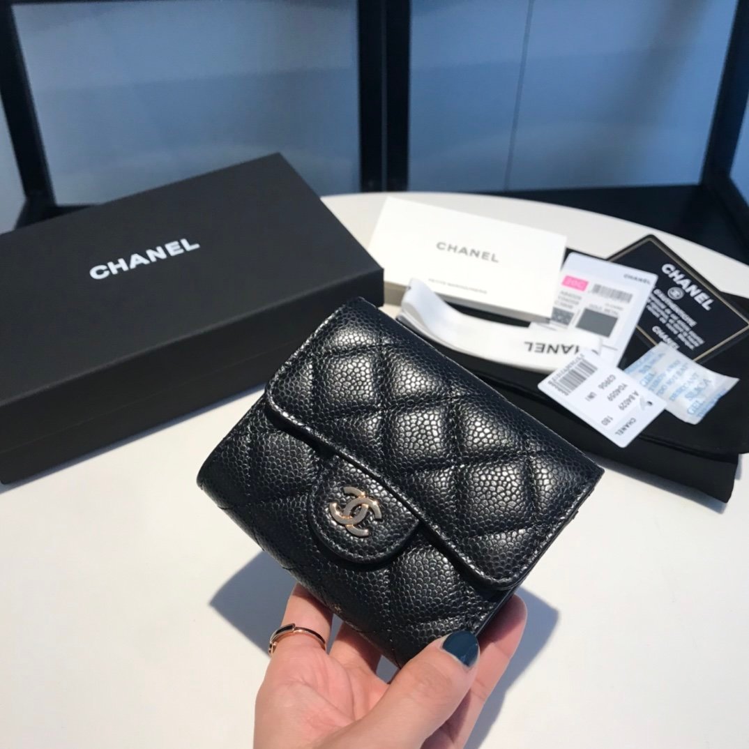 CO-CO Chanel Card Wallet With Gold Hardware 11cm