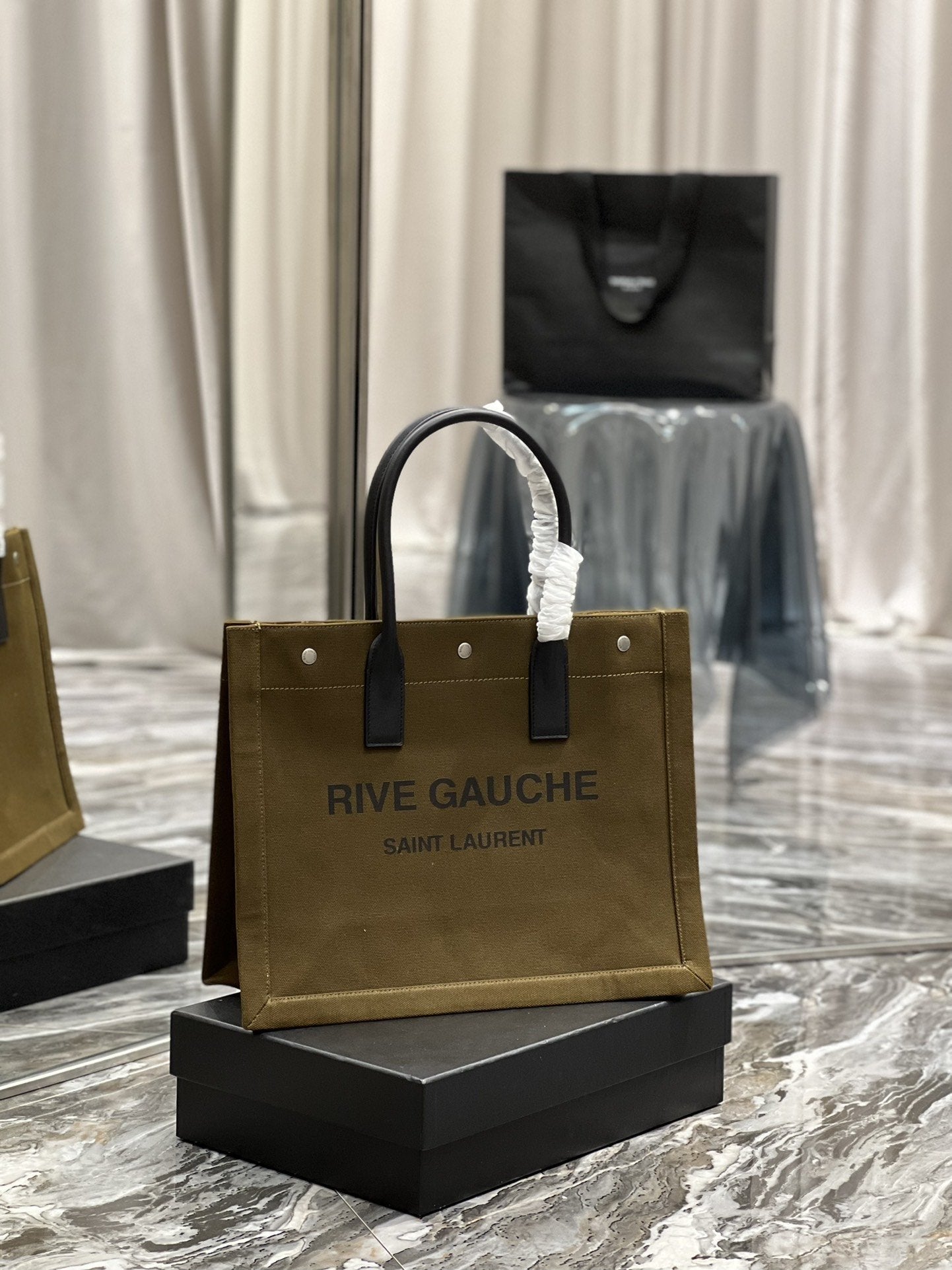 Saint Laurent Rive Gauche Tote Bag 39cm