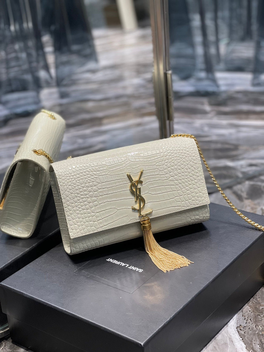 Saint Laurent Kata Medium Chain Bag With Tassel 24cm