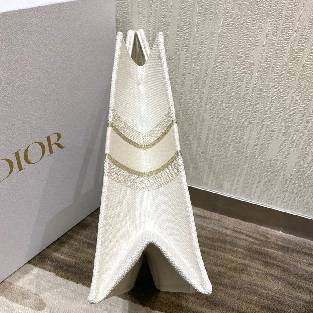 Christian Dior Medium Book Tote 42cm