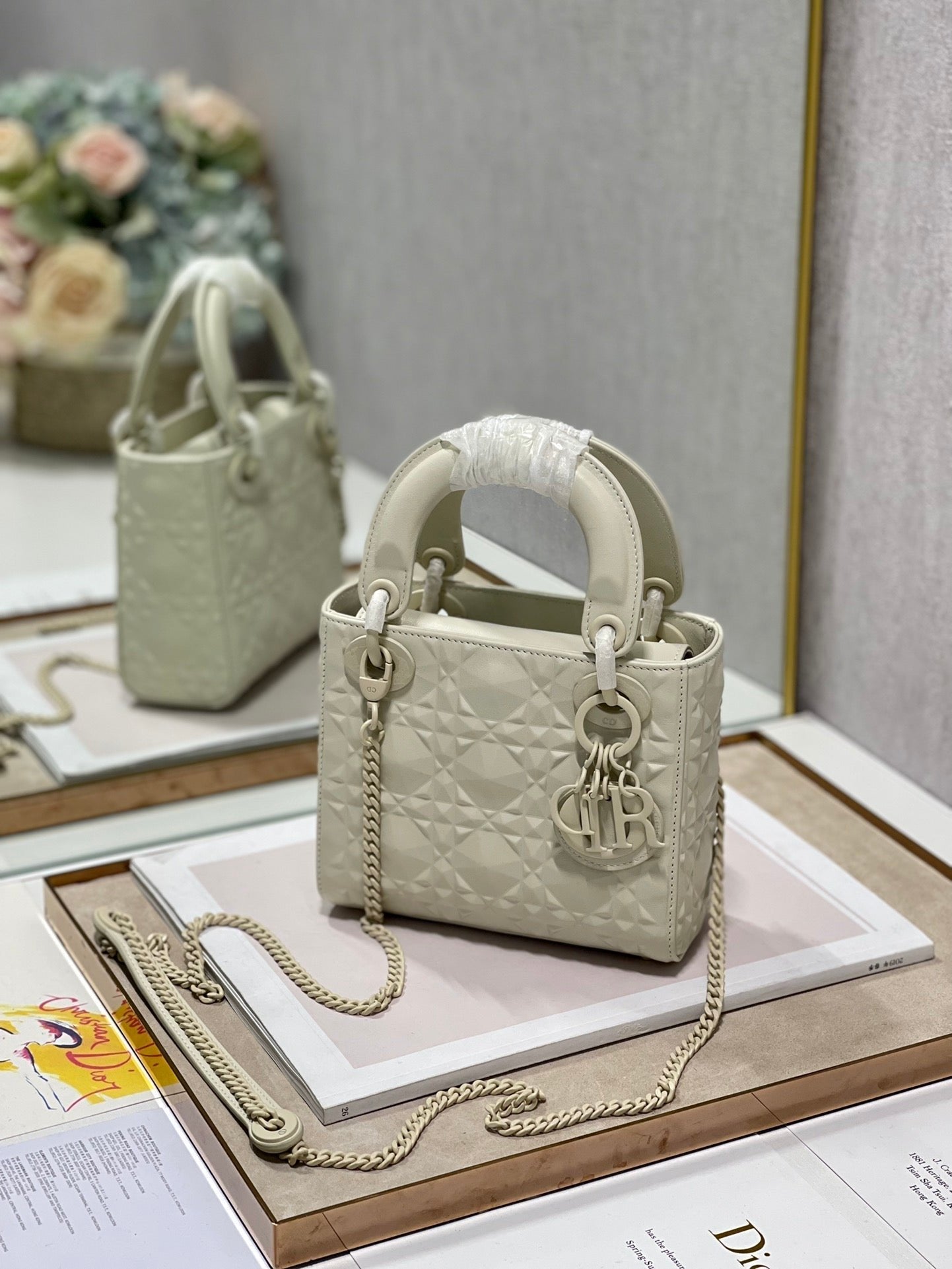 Christian Dior Lady Dior Bag 17cm Beige