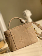 Louis Vuitton Handle Bag 19cm Cream