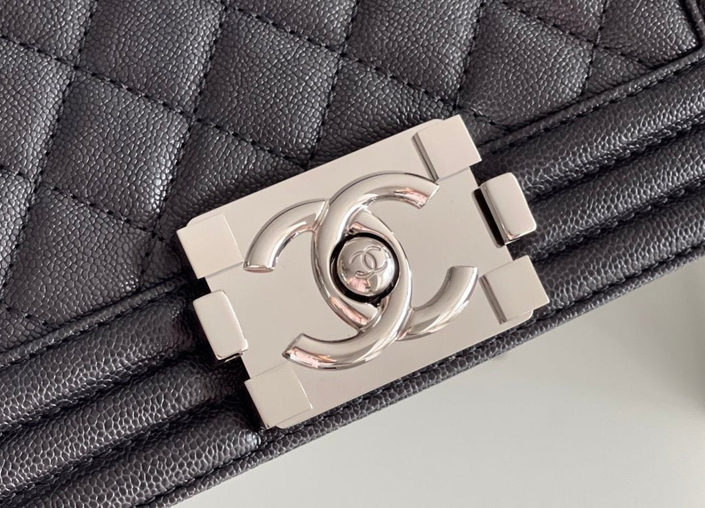 Chanel Mini Classic Flapbag 20cm Black