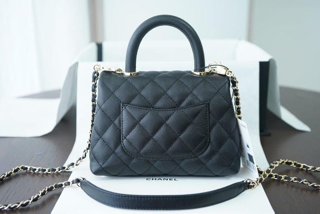 Chanel Classic Mini Flapbag 19cm Black